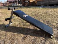 Ławka treningowa Iron Body – Regulowana, Składana