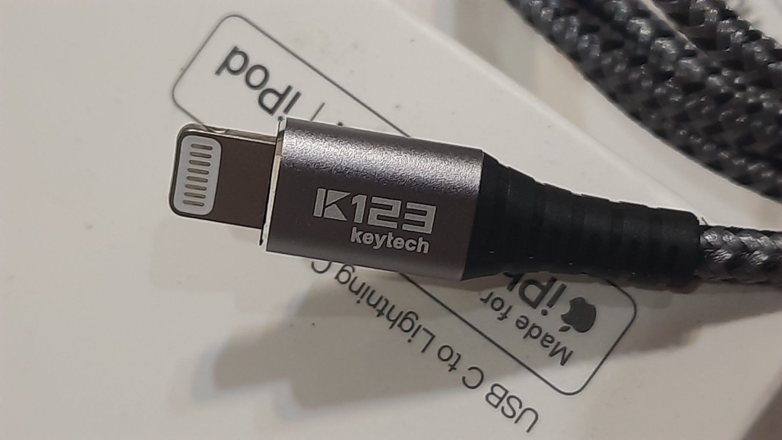 K123 Keytech USB C — кабель Lightning 1м. Кабель для быстрой зарядки