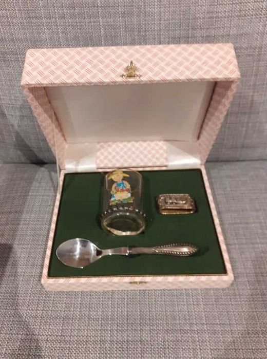 Conjunto de bebé em prata
