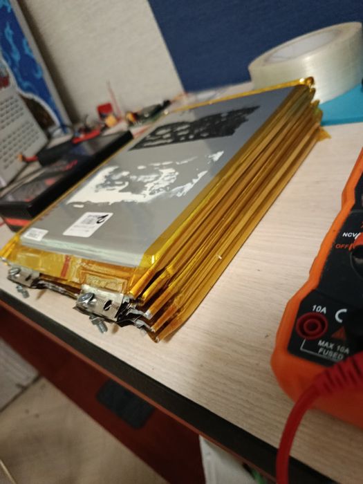 Продаю елементи живлення 18650 різних ємностей для повербанків,LiFePo4