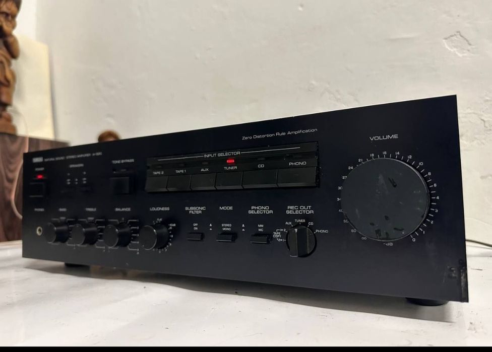 Wzmacniacz stereo Yamaha A-520, 2"120 Watt, Japan