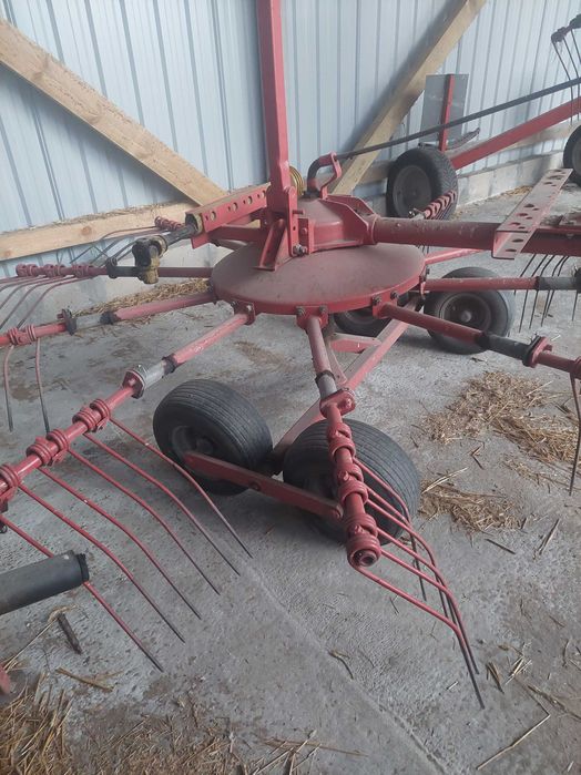 Przegrabiarka i zgrabiarka