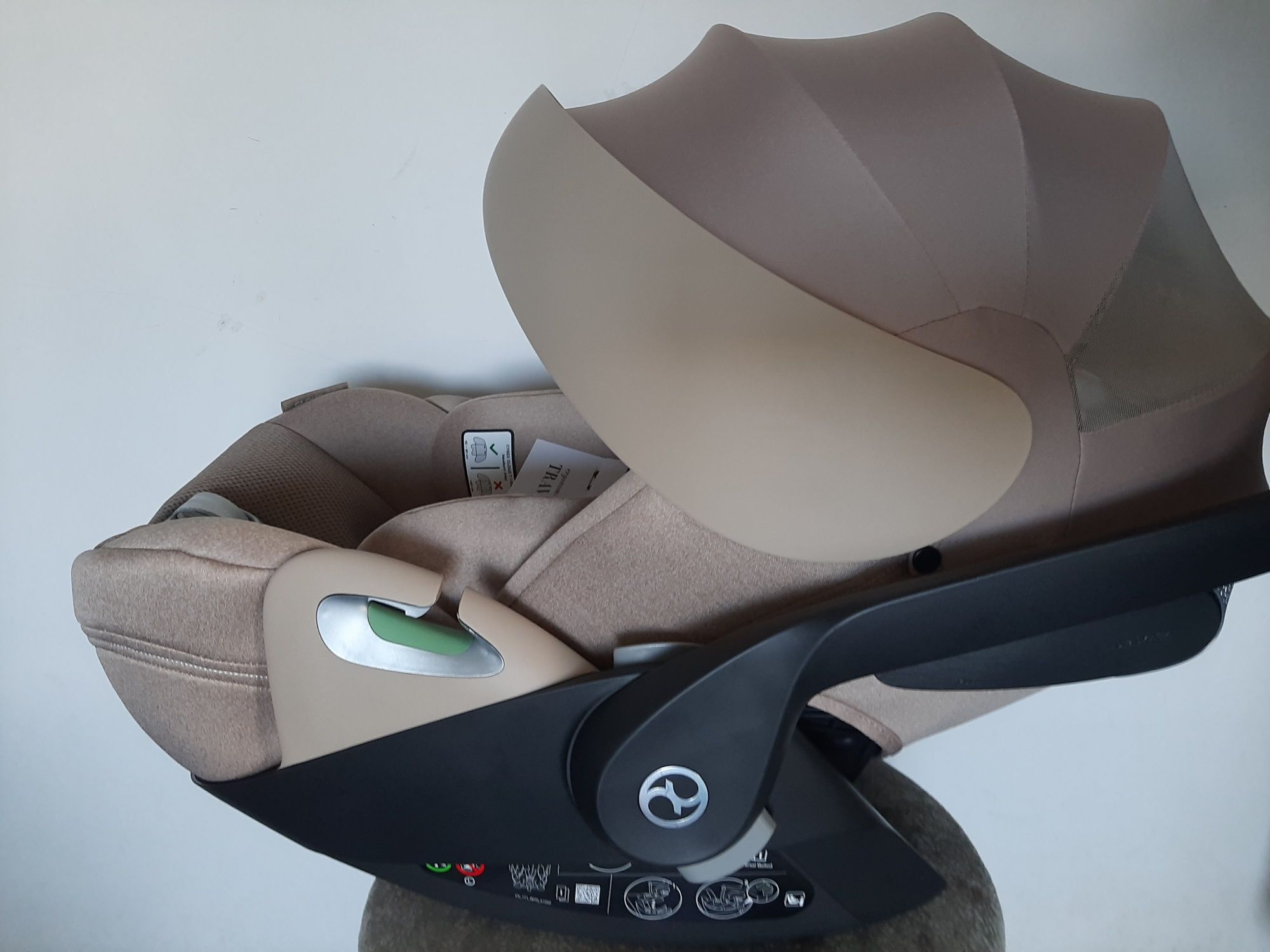 В НАЯВНОСТІ Автокрісло Cybex Cloud T i-Size PLUS Cozy Beige
