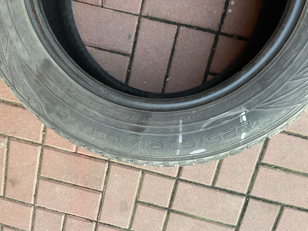 Komplet opon zimowych 225/60 R 17 103 H XL