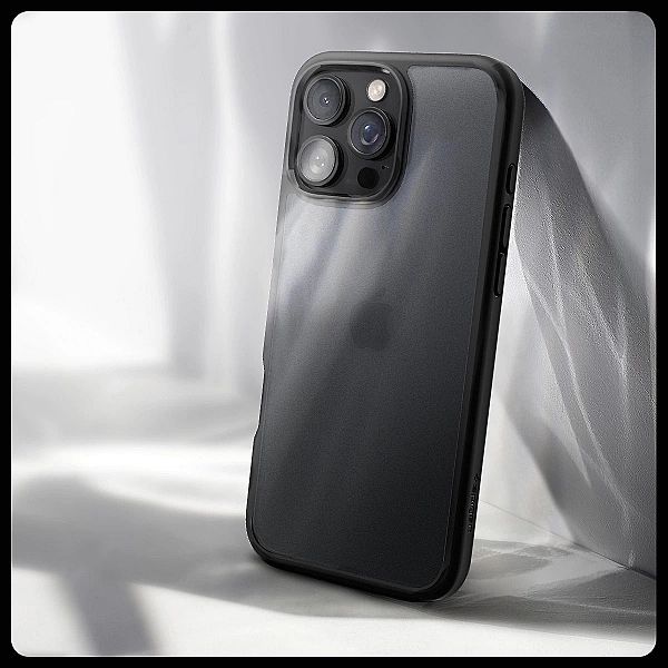 Etui Spigen Ultra Hybrid na iPhone 16 Pro - czarne