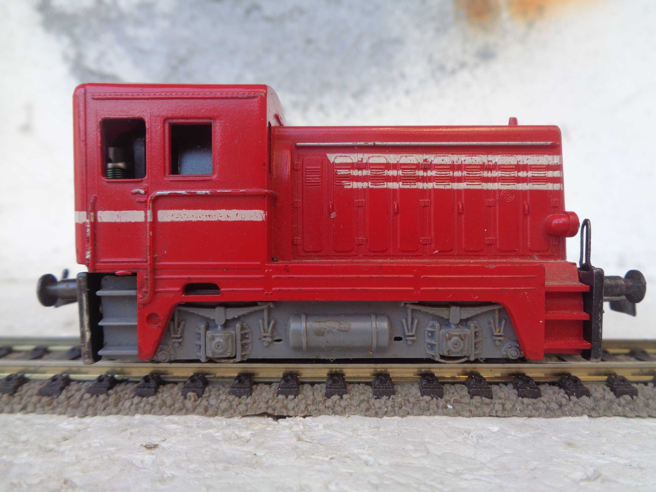 1:87 Gutzold Locomotiva diesel manobras comboio