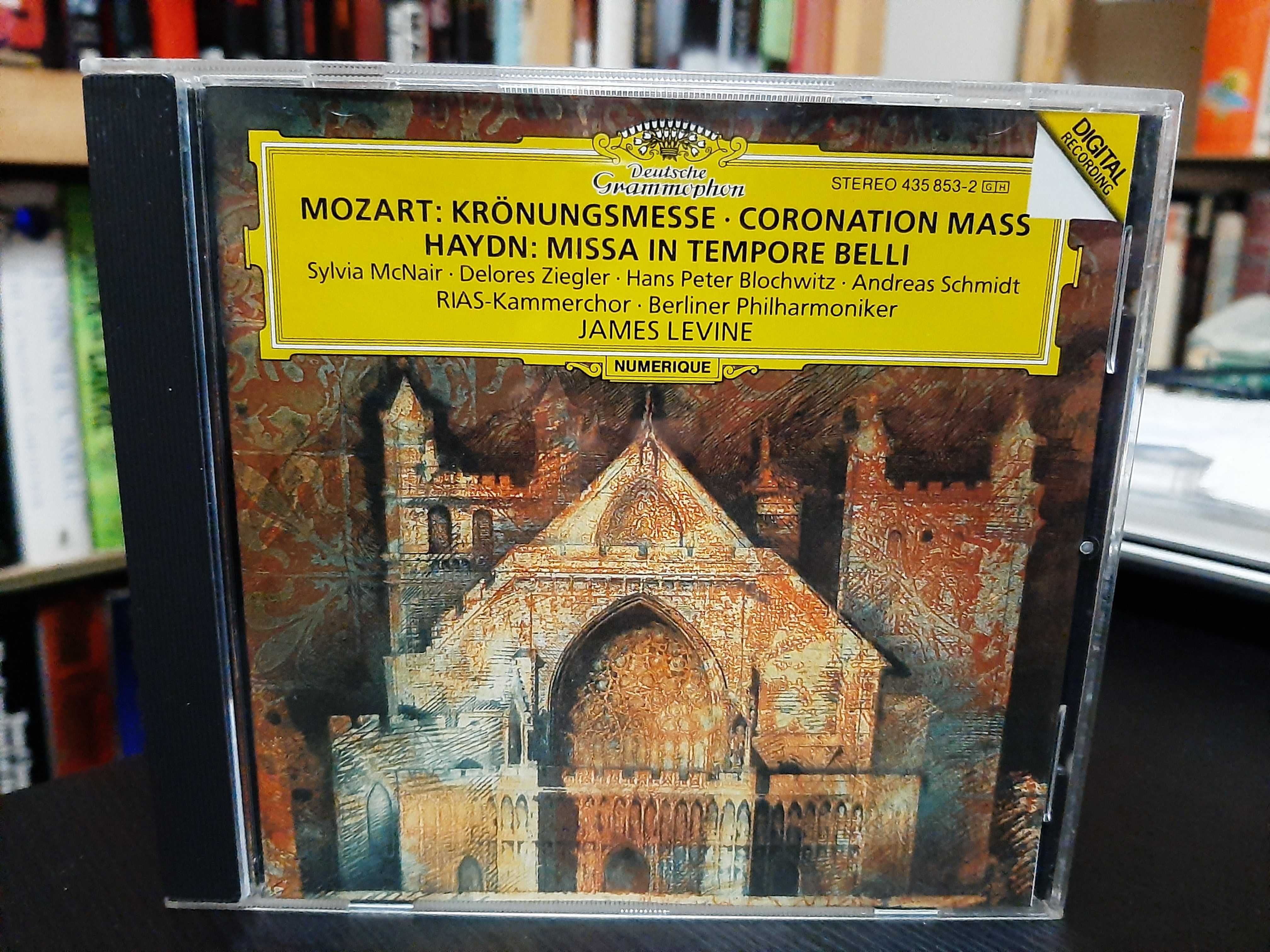 Mozart – Coronation Mass/Haydn – Missa In Tempore Belli - James Levine