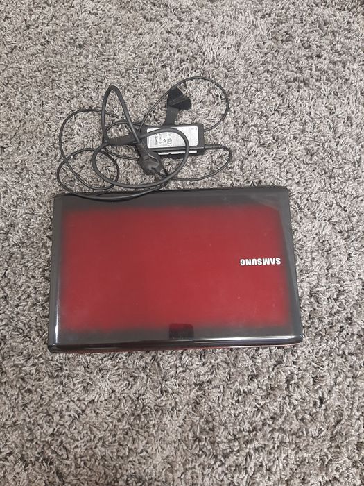 Продам ноутбук Samsung R580