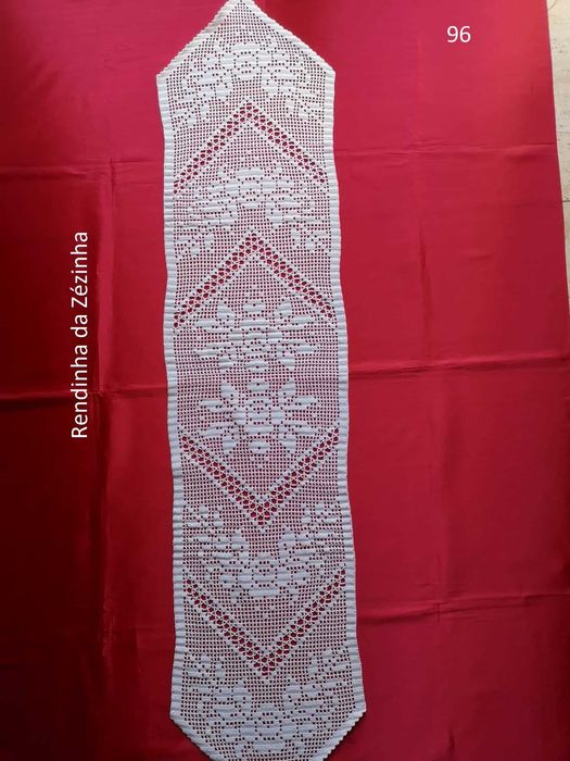 Centro mesa em crochê artesanal