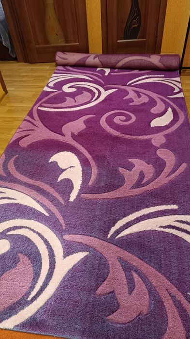 Килим б/у (розмір 4 м / 1,5 м) самовивіз