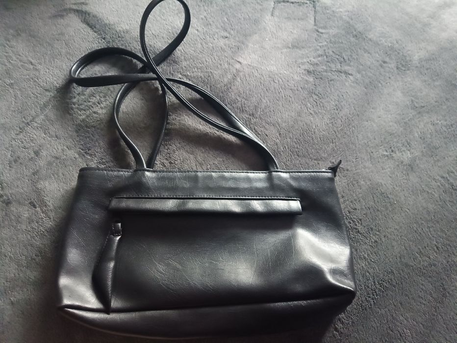 Mała czarna torebka