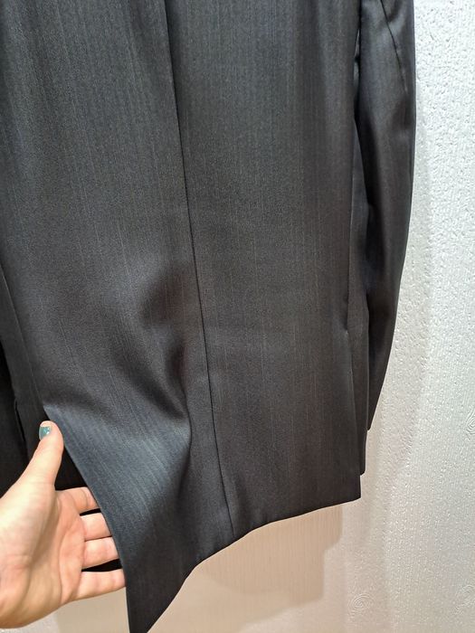 Garnitur męski rozmiar 46, na ponad 170cm.