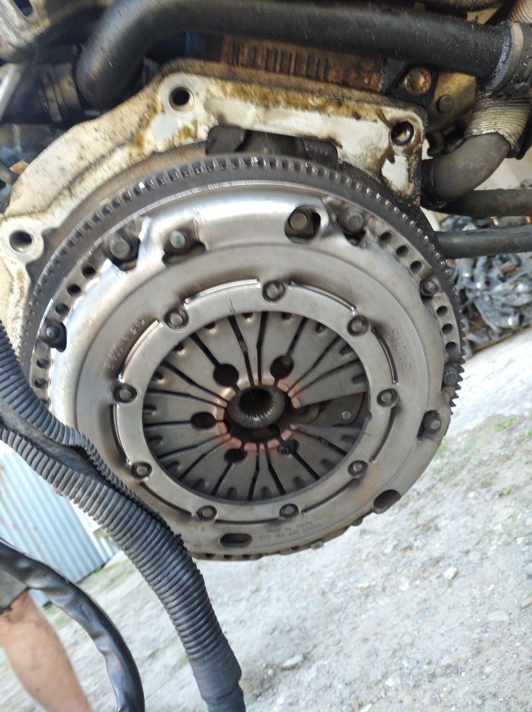 Коробка передач Механіка VW Tauran Cadyy Bls 1.9