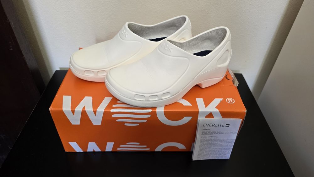 Socas Wock Everlite Closed 01 / Sapatos de Trabalho Unissexo / EU 37