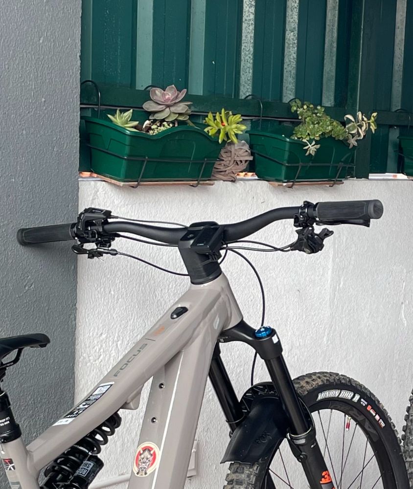 Guiador bicicleta enduro