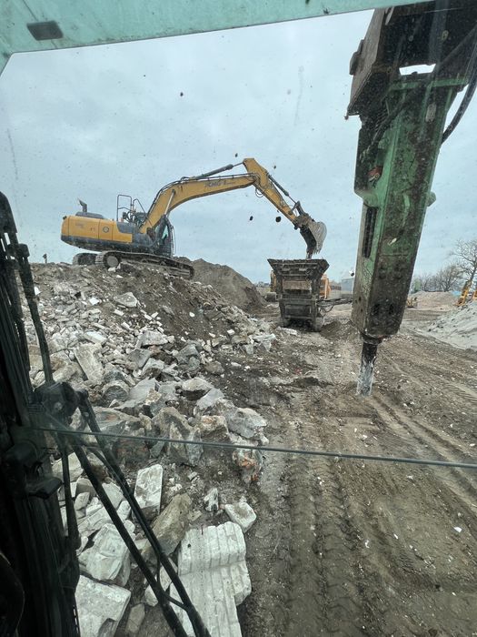 Usługi:Koparką,Koparką-Ładowarką,Transport Wywrotką piach ziemia gruz