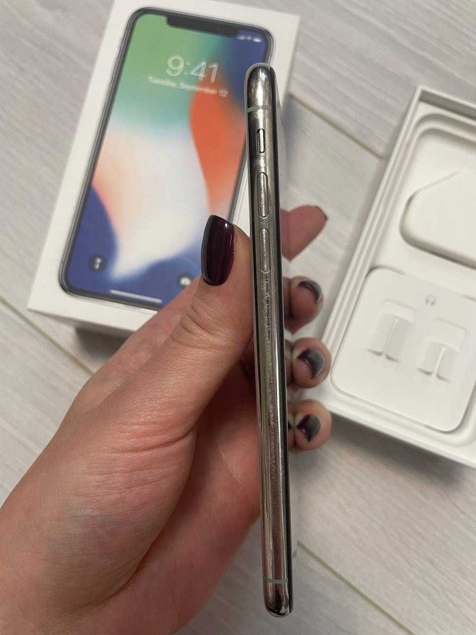 Iphone  X 64GB дбайливе зберігання