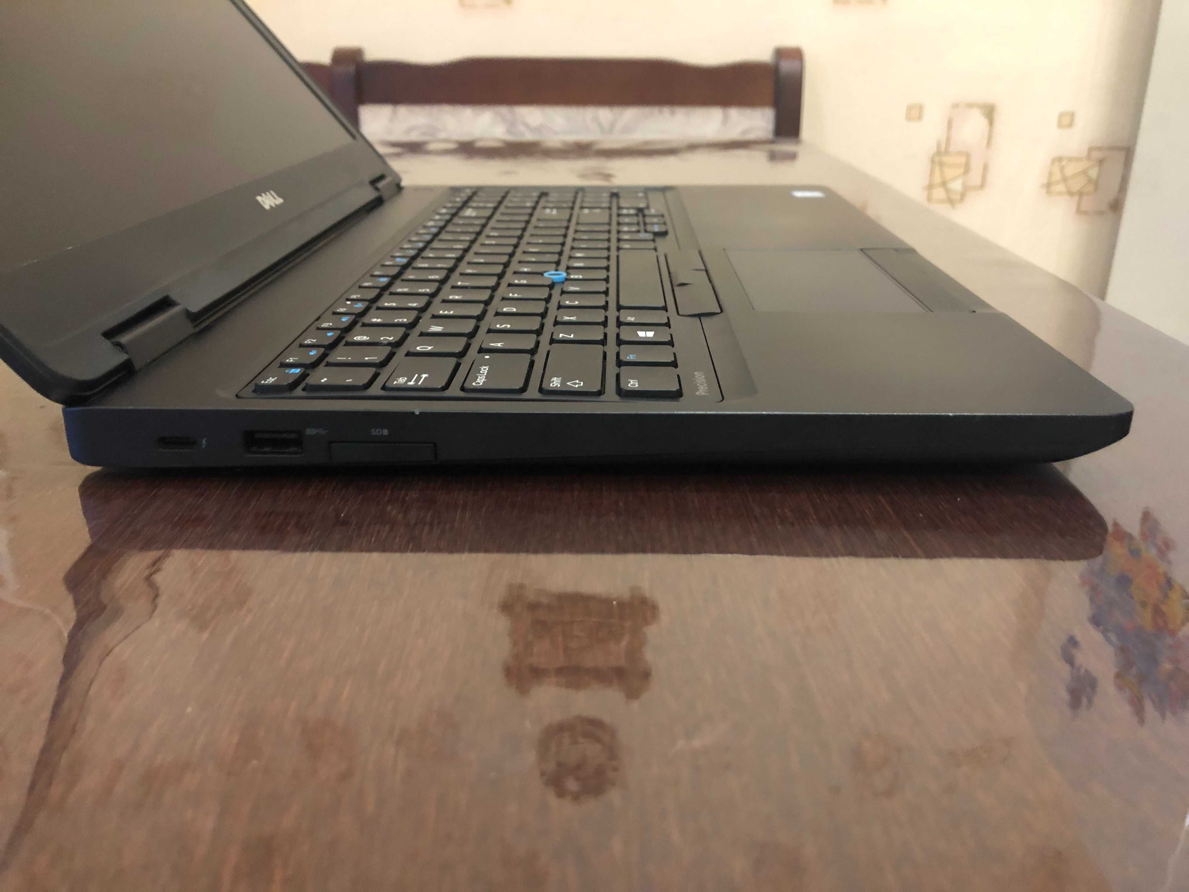 Ноутбук 15" FHD Dell Precision 3510 (i7-6700HQ/16/SSD256/W5130M 2Gb)