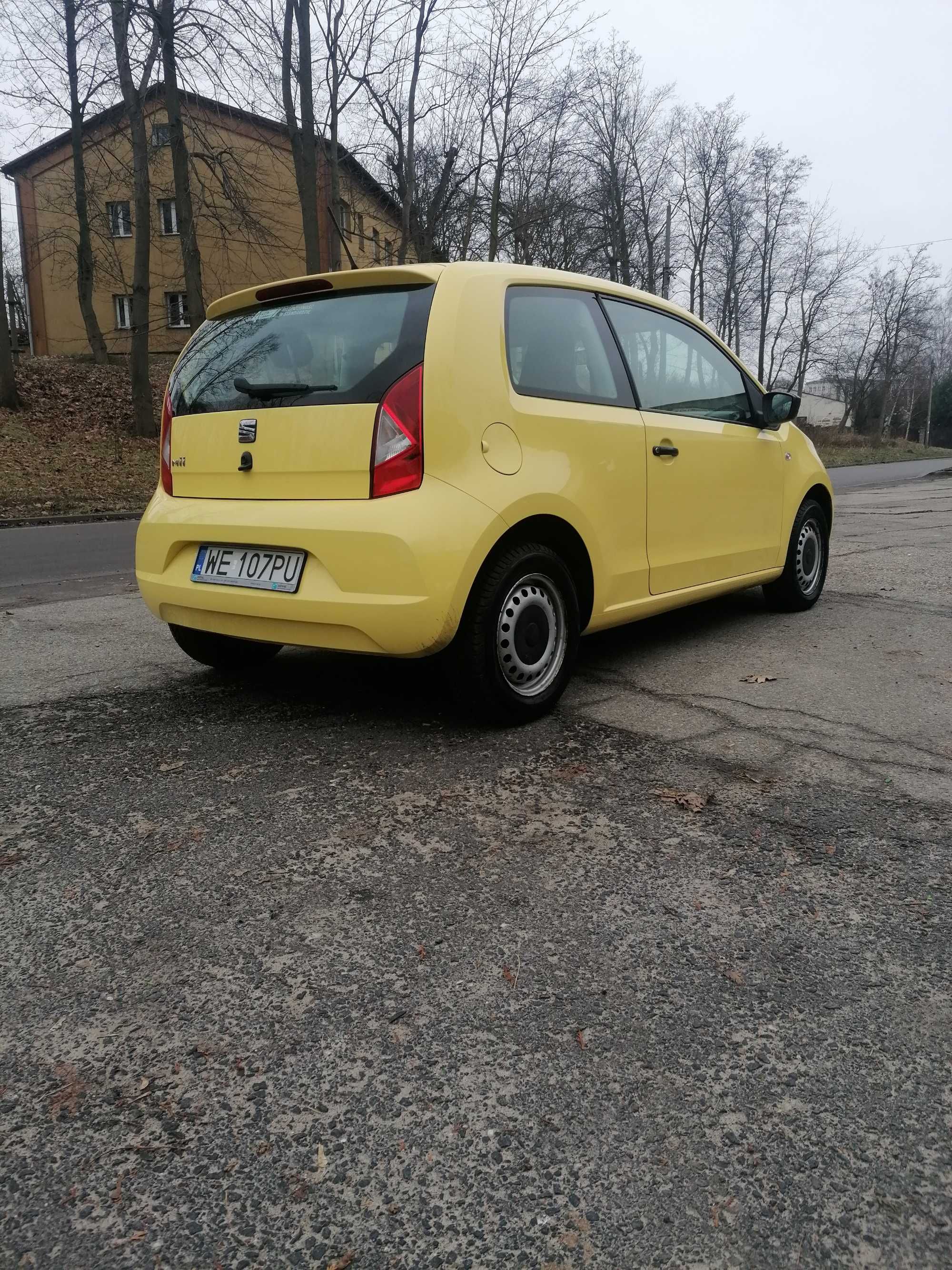 Seat Mii 1.0 super stan 2 szt