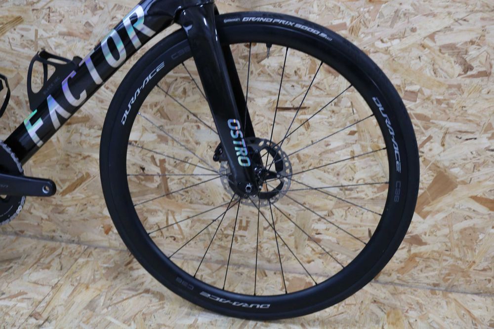 Bicicleta topo de gama Factor Ostro VAM 2.0