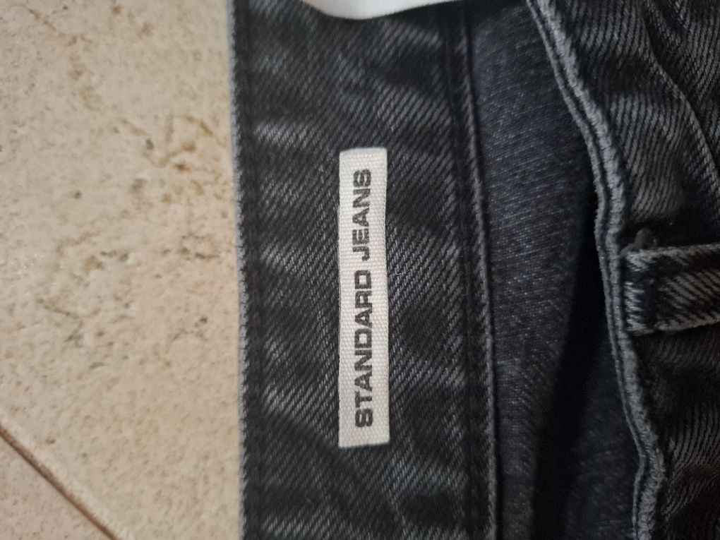 Calças pull y bear