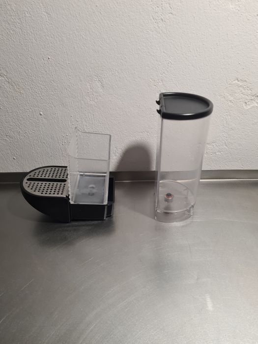 Deposito Cápsulas Tanque Água Nespresso Pixie Delonghi