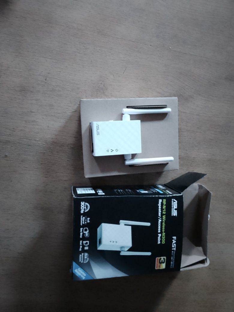 Asus rp-n12 wydłuża zasięg internetu