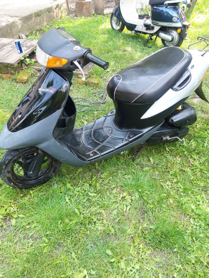 Скутер мопед suzuki lets 2