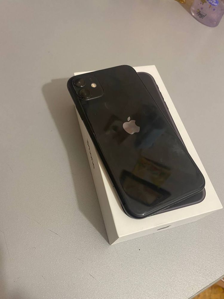 Iphone 11 64 gb!