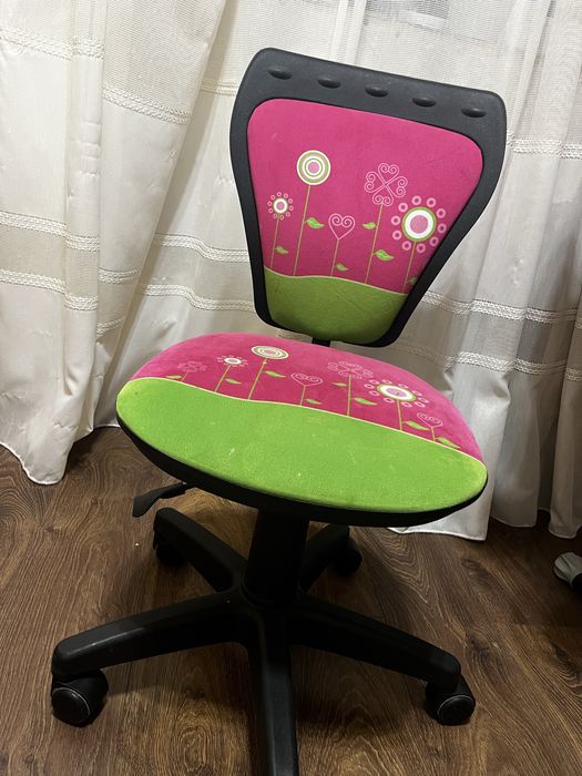 Крісло дитяче для письма