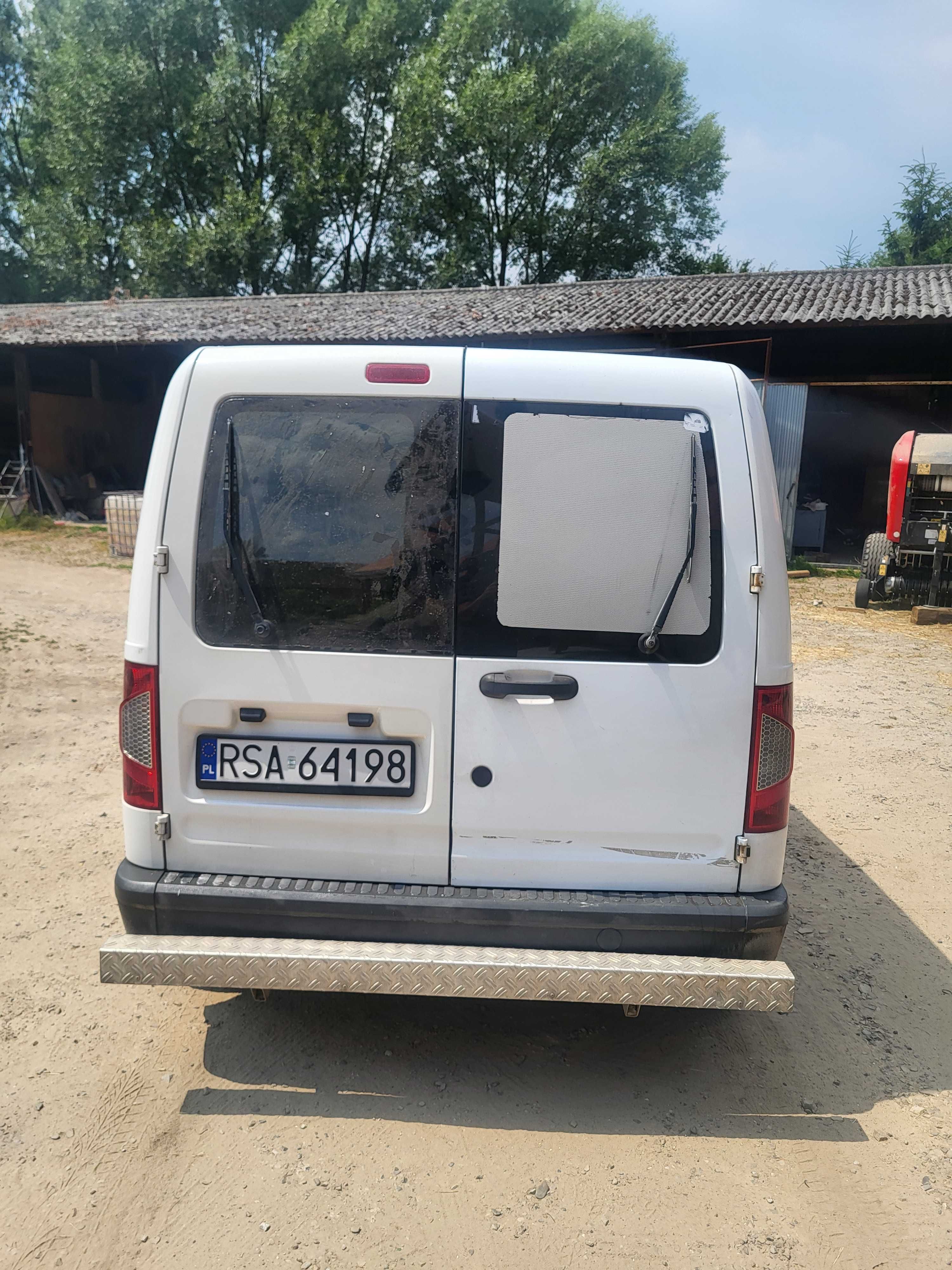 Ford Transit Connect (bez rdzy)