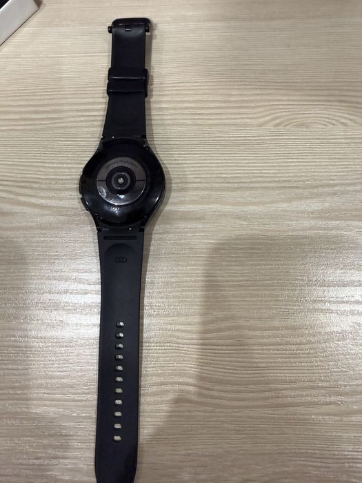 Наручний смарт годинник Samsung Galaxy Watch4 Classic