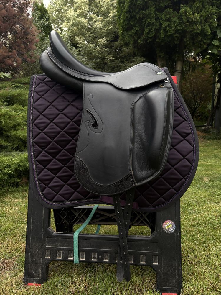 Siodło Prestige Dressage 16 cali czarne