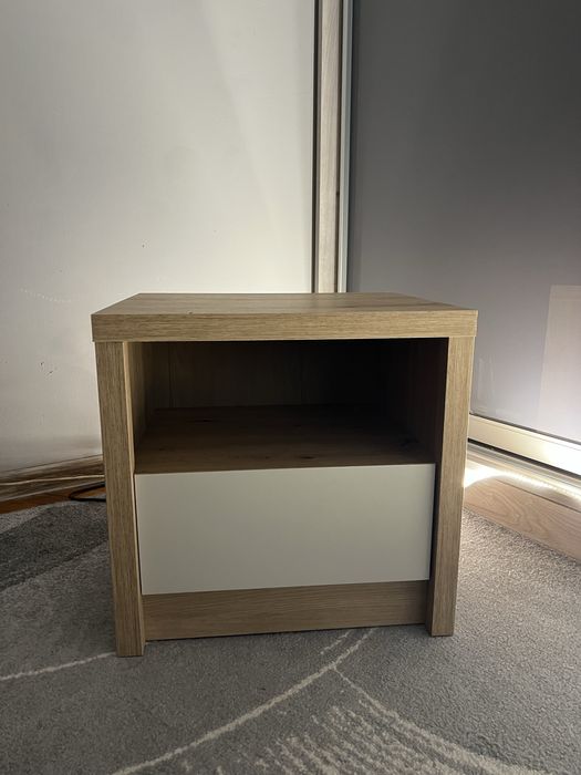 Тумба приліжкова в спальню