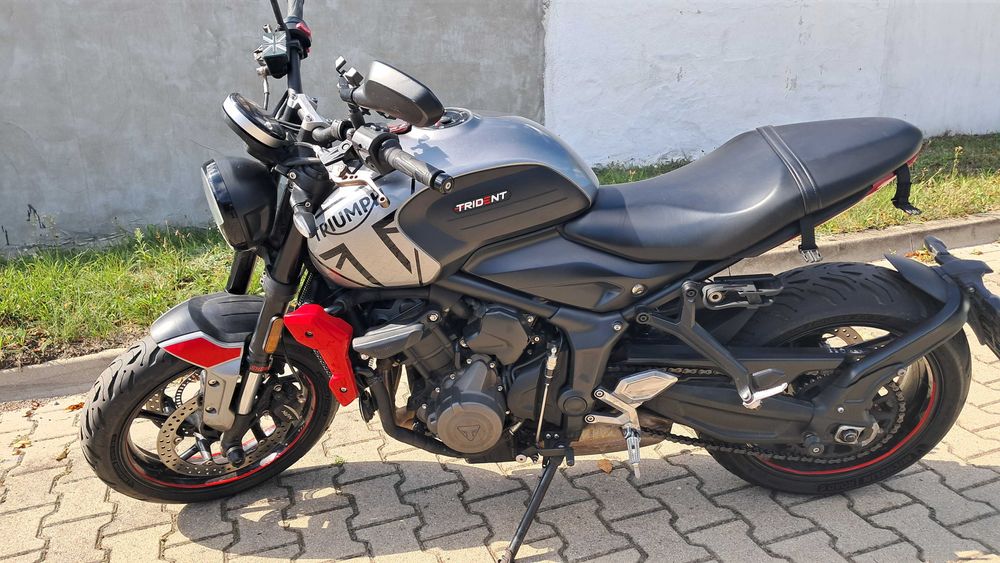 Triumph Trident 660
