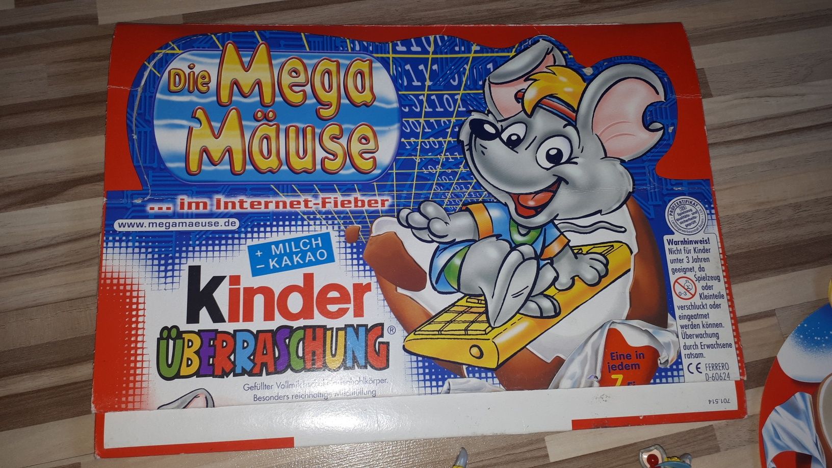 Figurki kinder niespodzianka z serii Myszki