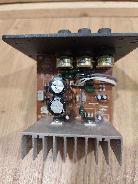 Плата підсилювача від колонок Gemix BF-11 2x18W