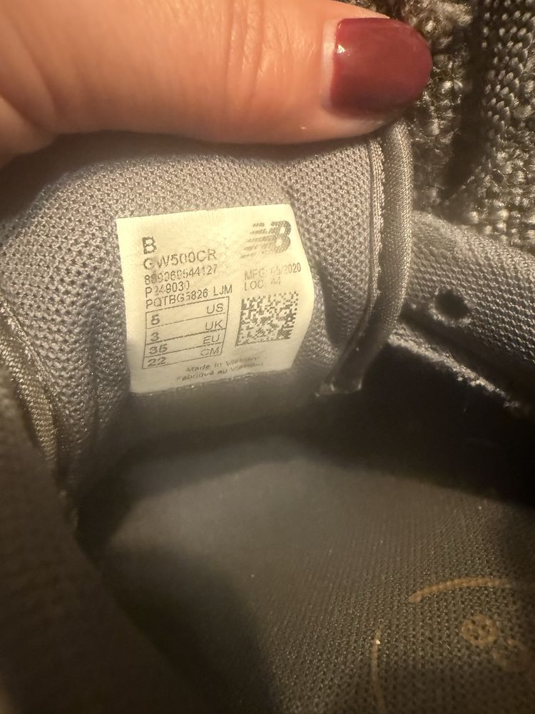 Tenis New  Balance 500 n•35 cinza