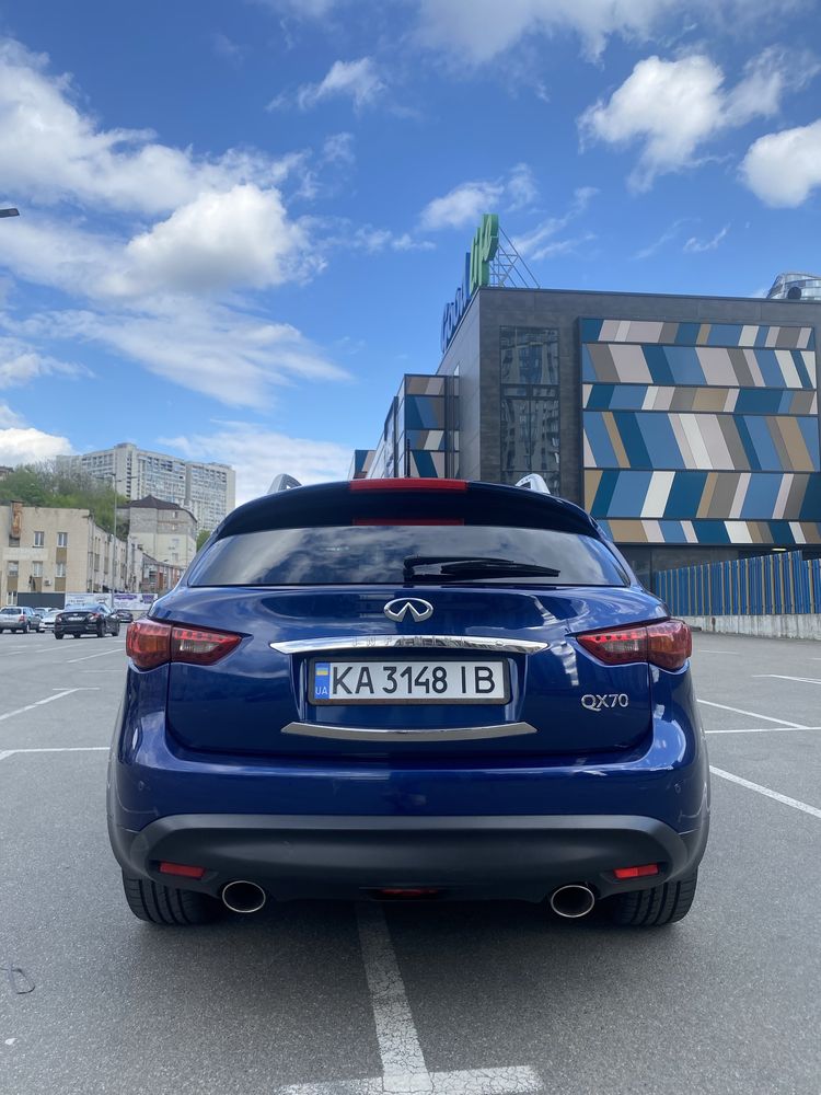 Infiniti QX70 3.7 2016