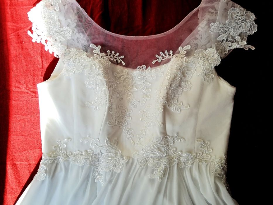 Suknia ślubna ciążowa