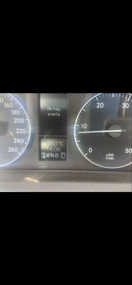 Mercedes C220.  150 CV 2004