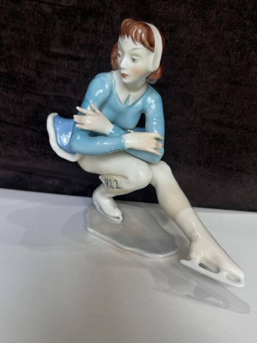 Figurka porcelanowa Łyżwiarka Hutschenreuther