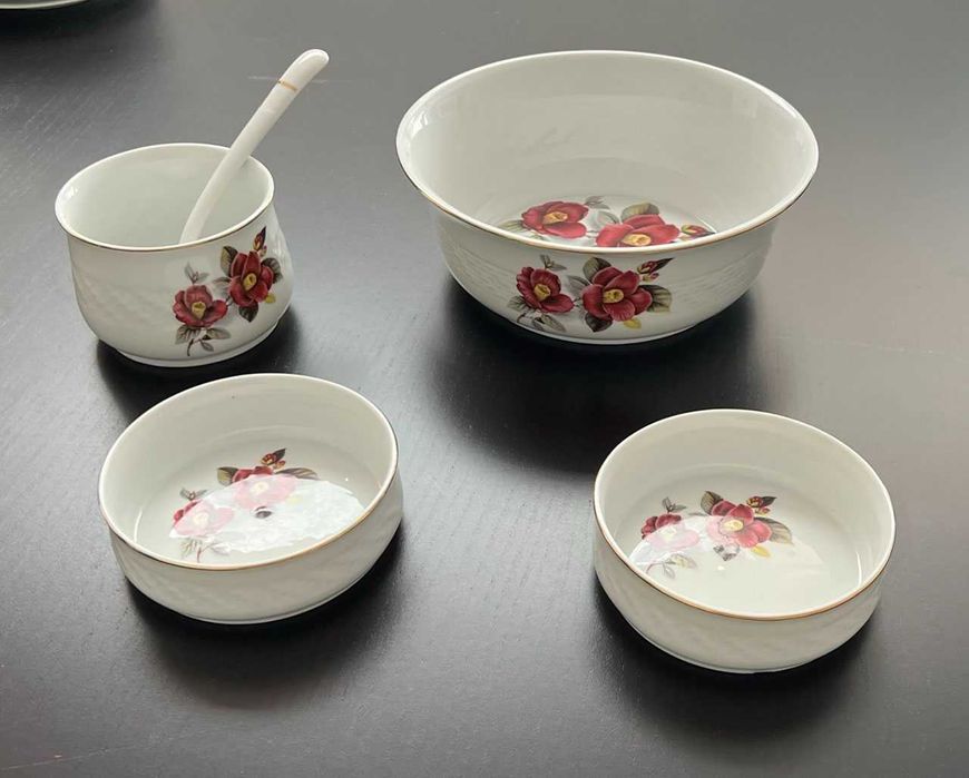 Serviço de jantar SP Coimbra (70 peças) - NOVO / SEM USO