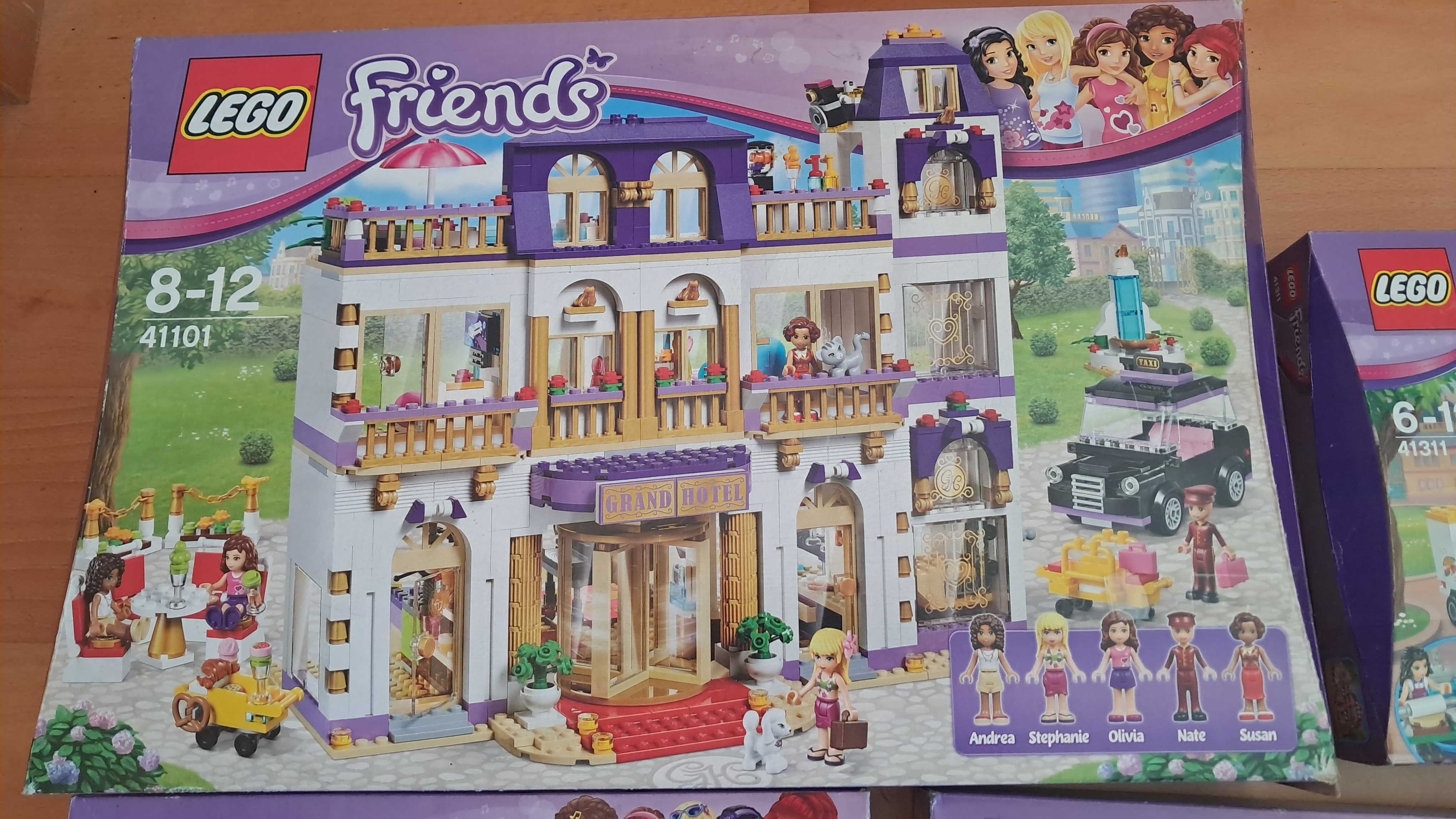 Lego Friends - Vendo 6 conjuntos completos pouco usados -  Baratos