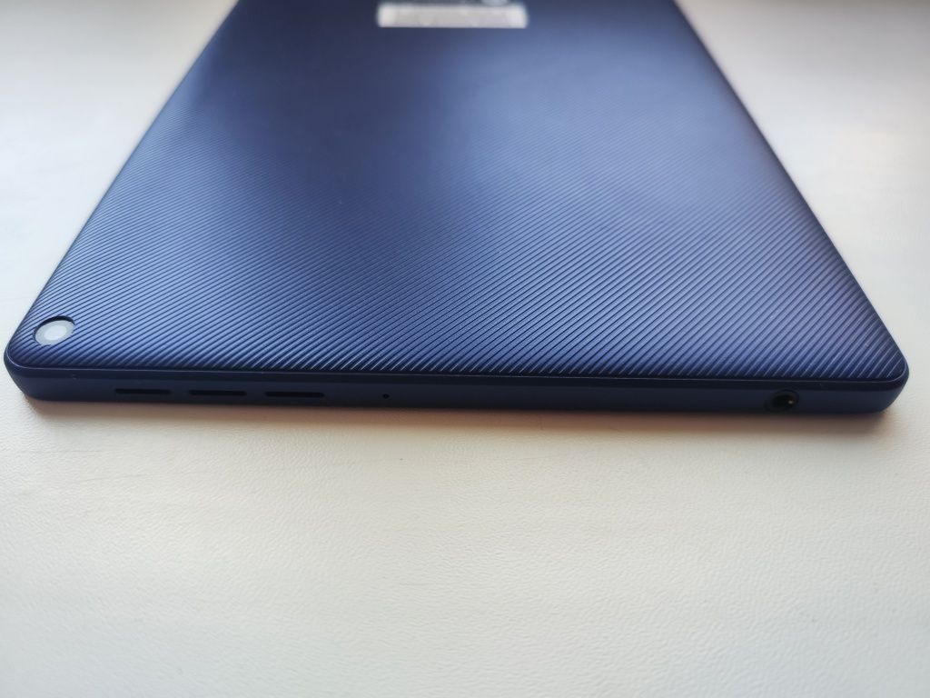 Планшет Acer 4/32 GB Chrome +Стилус 10" IPS FHD Bluetooth Wi-Fi Камера