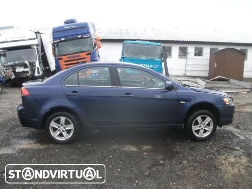 Mitsubish Lancer de 2009 para peças