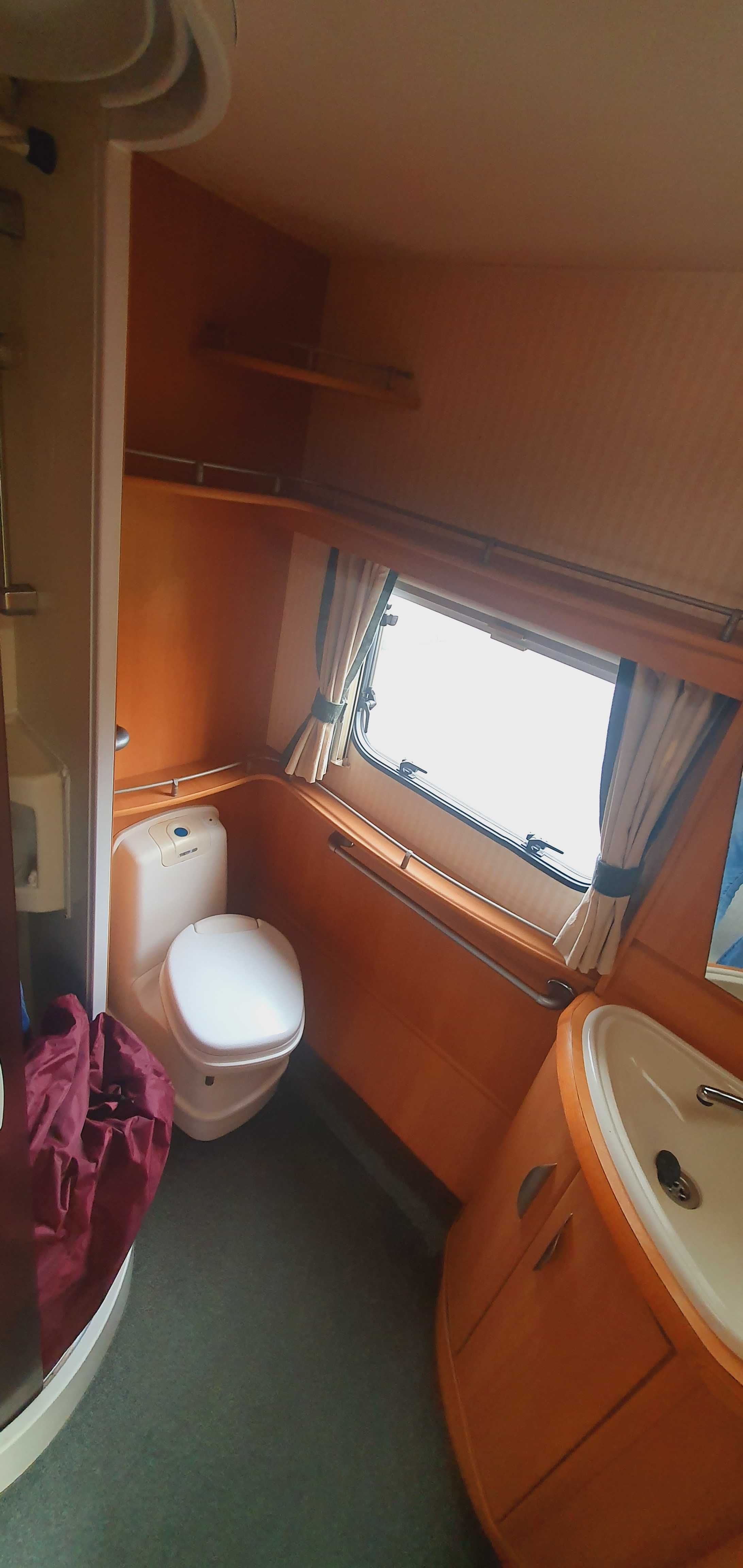 Przyczepa kempingowa Swift Challenger 4 osobowa