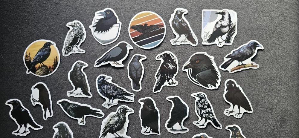 Wendesday/kruki - naklejki na laptopa/telefon 52szt./40szt.