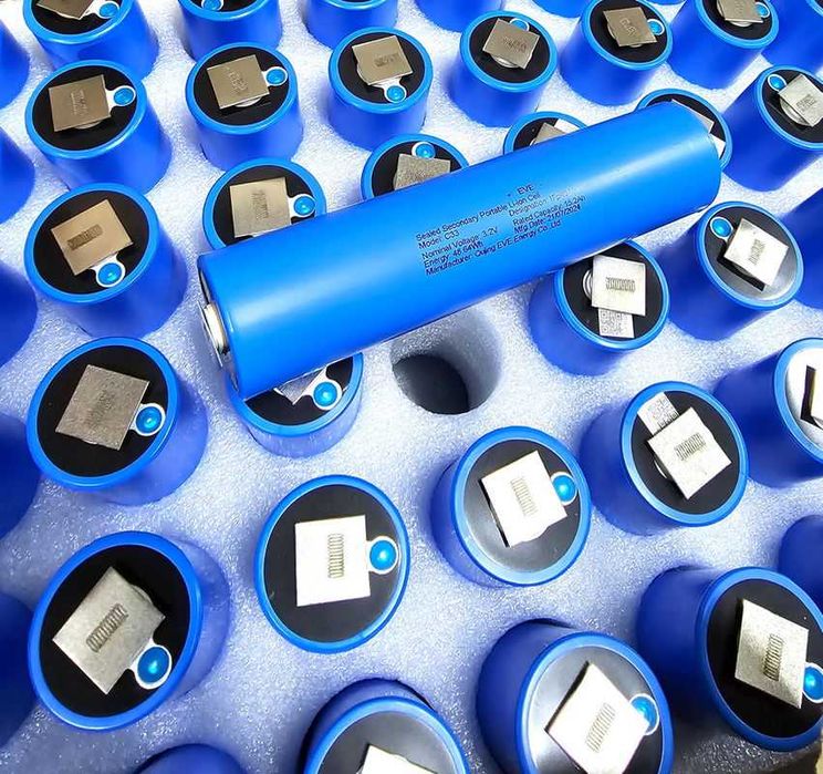 Акумулятор 33140 3.2В 15Ah LiFePo4 EVE C33 V2 LFP з пластиною 0,3мм V2