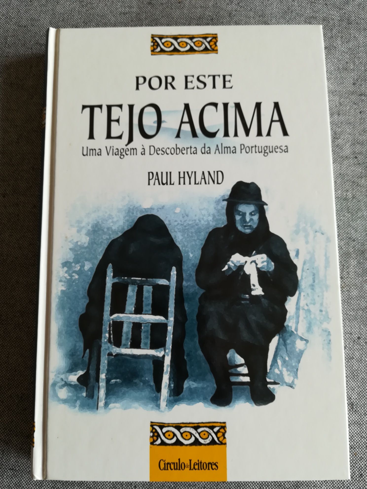 Livro Por este Tejo acima